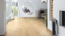 Haro plankegolv - Ek ljusvit Markant borstad nL+