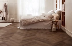 Timberman Novego Vinylplanka - Sillbensmönster Rökt ek