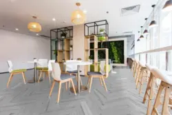 SPC vinyl klickgolv - Fiskben, Ice Oak P1007