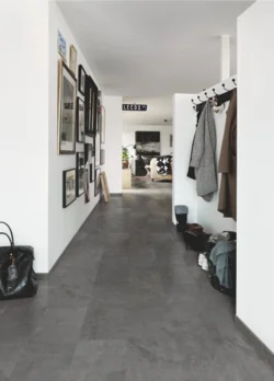 Pergo Aura Pro - Black Scivaro Slate