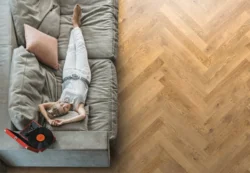 Ek Semirökt Sillben Mattlack Borstad