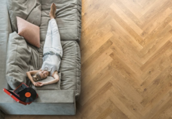 Ek Semirökt Sillben Mattlack Borstad