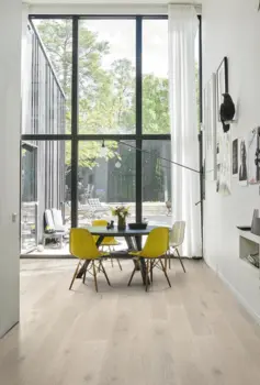 Kährs Classic Nouveau planka, Ek Nouveau Snow