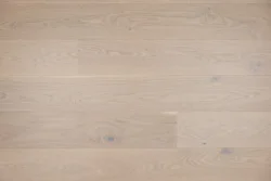 Moland Aston Plank, Ek vit mattlack, Trend