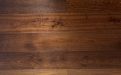 FloorMaster MEGA Herrgårdsplanka - Ek natur rökt knotig matt lack 300 mm.