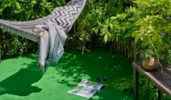 Cricket grön nålfilt med noppor (Gräs)