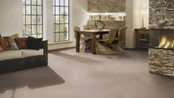 Hywood Sildeben, Oak Marais