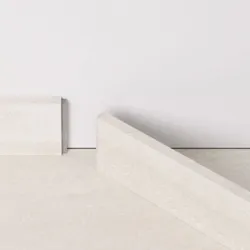 Pergo fodliste til vinylgulv 12x70x1494 mm.