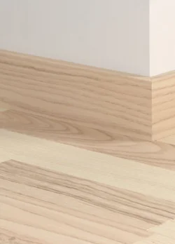 Fotlist för laminatgolv - Nordic White Ash