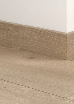 Sockellist för laminatgolv - Romantic Greige Oak, INGEN RETUR!