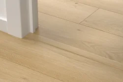 5-i-1 list för laminatgolv - Romantic Natural Oak, INGEN RETUR!