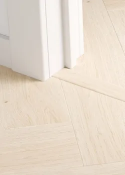 5-i-1 list för laminatgolv - Ivory Oak, INGEN RETURRETT!
