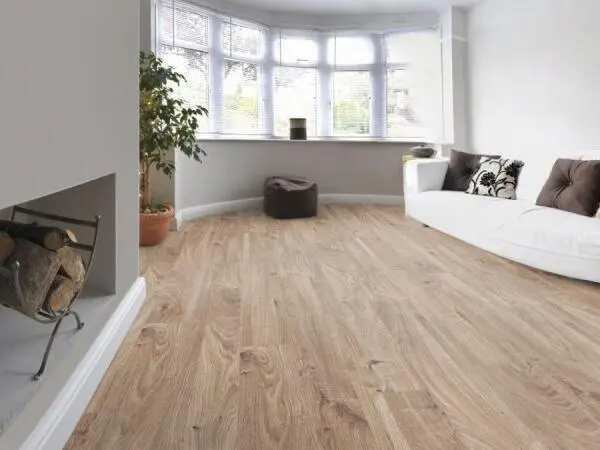 ROOMS Mammut, Ek rustik, Planka