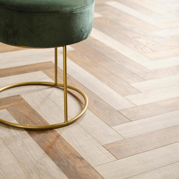 BerryAlloc Chateau+ fiskben, Java Light Grey