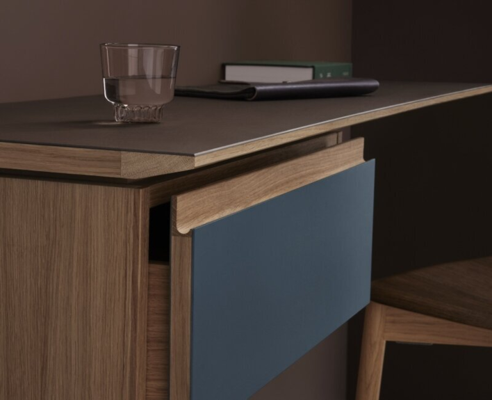Bordlinoleum - Forbo Furniture Desktop Smokey Blue