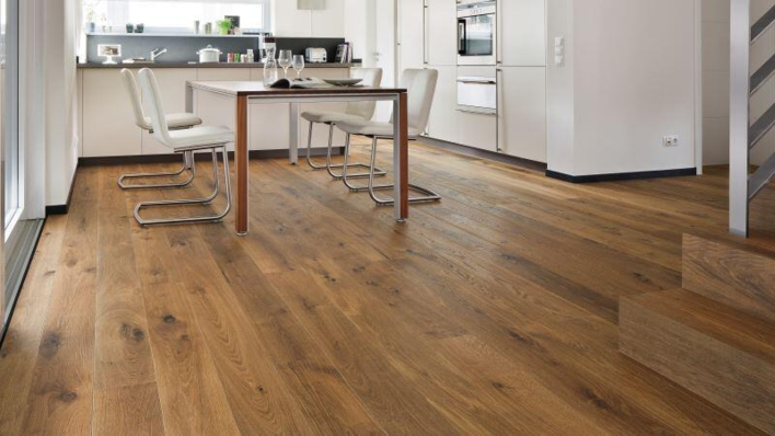 Haro plankgolv - Rökt Ek Sauvage borstad nL+