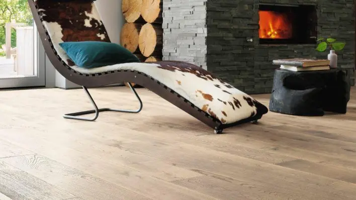 Haro plankgolv - Ek tobaksgrå Sauvage retro borstad nL+