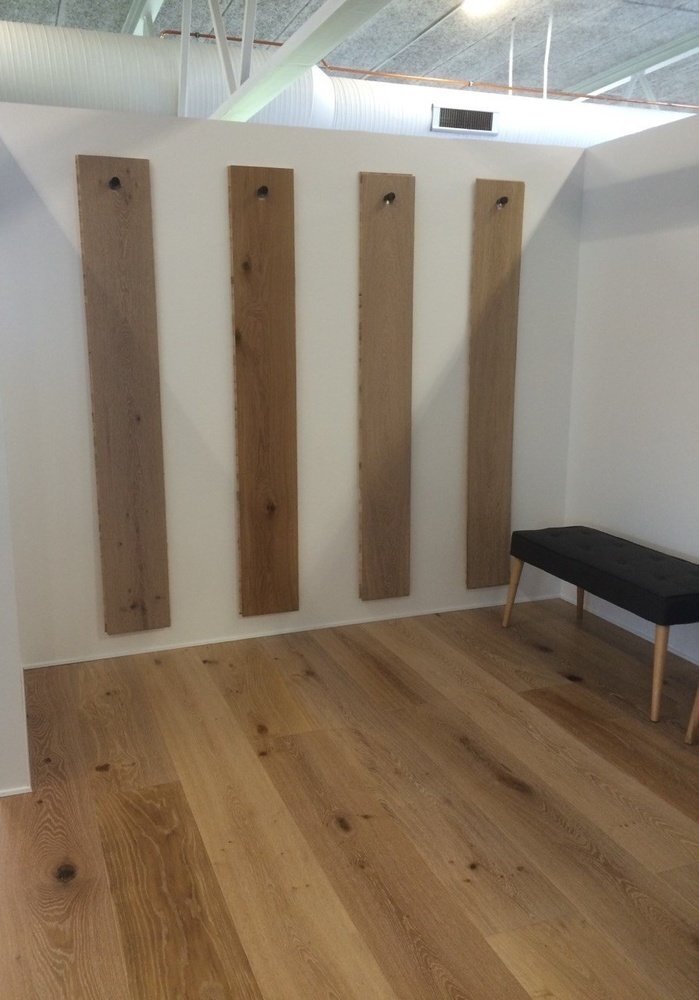 FloorMaster Herrgårdsplanka - Ek creme matt lack 260 mm.