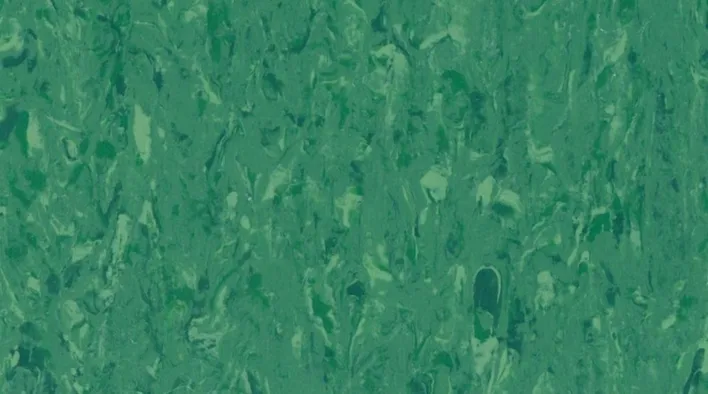 2337 Green forest