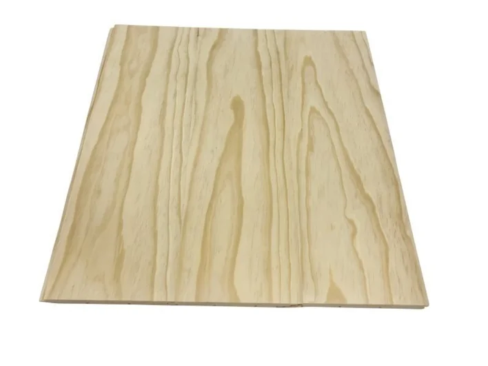 Massivt Pitch Pine plankgolv 20x180 mm.