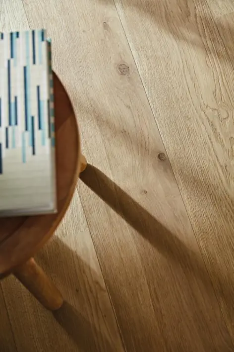 BOEN Ek Transparent Semi Smoked Animoso