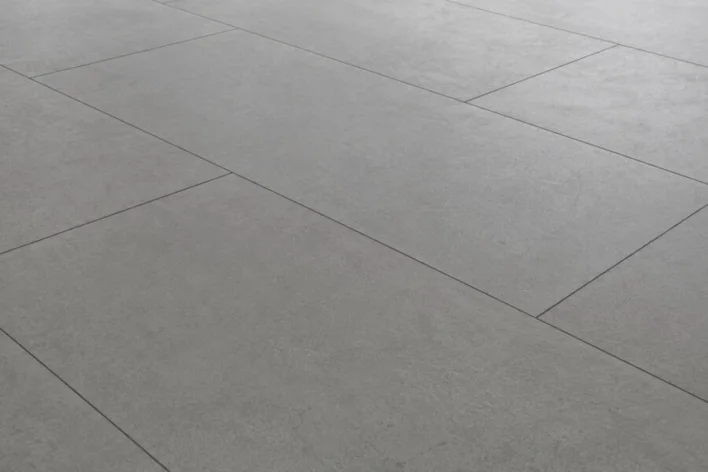Afirmax BiClick SPC vinyl klickgolv - Sendai grå betongplatta