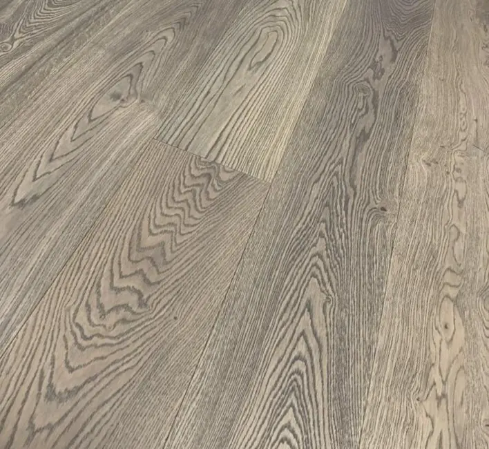 FloorMaster Herrgårdsplanka - Ek Antikgrå matt lack