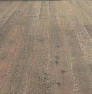 FloorMaster Herrgårdsplanka - Ek Antikgrå matt lack