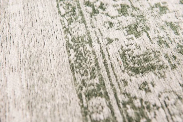 Green Border 8679