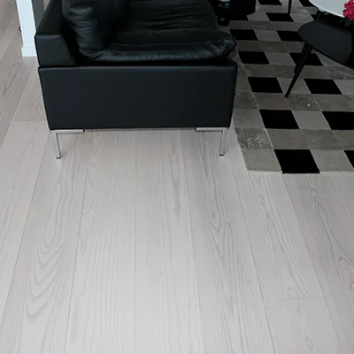 Wiking Dansk ask Pacific plankgolv 15x235 mm.