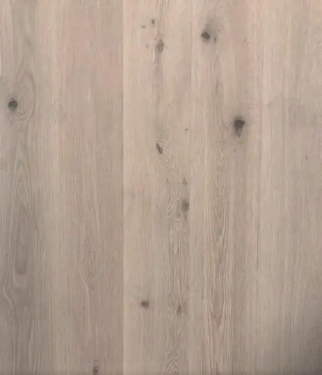 FloorMaster Herrgårdsplanka - Ek vit matt lack 220 mm.