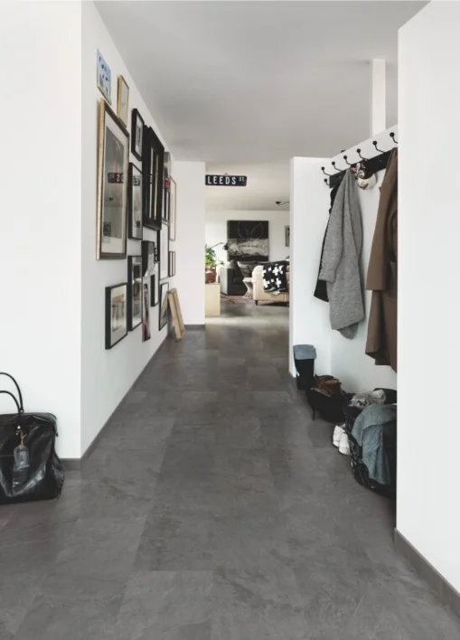 Pergo Aura Pro - Black Scivaro Slate