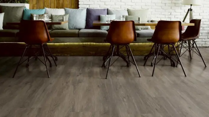 Ter Hürne, Classic Choice Pro, Oak Canberra, planka