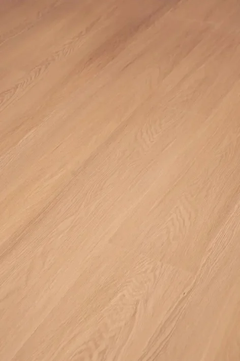 Impressive Plank, Invisible oak