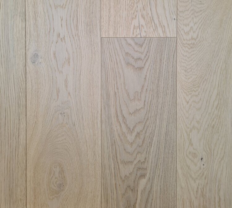 Ek planka Rustik borstad vit mattlack