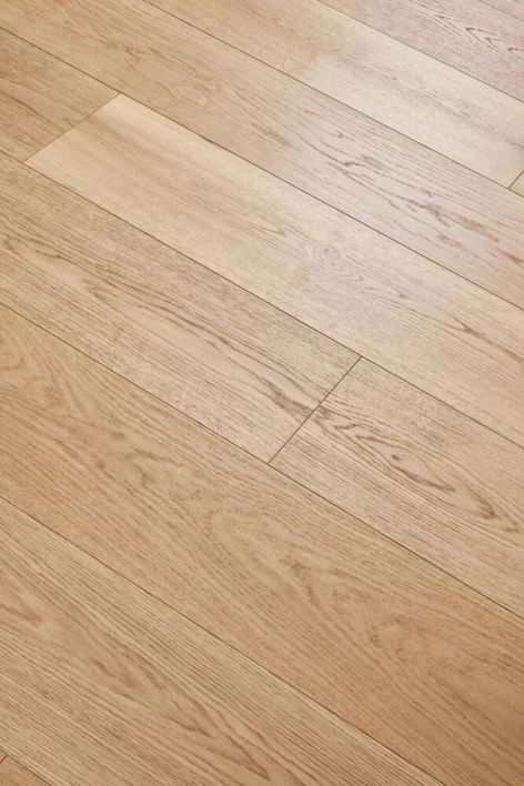 Trägolv - Ek Herregårdplanka 260 mm. Borstad natur mattlack