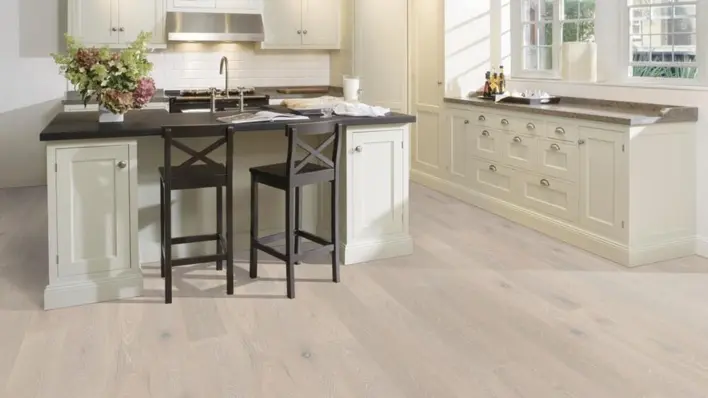 Kährs Classic Nouveau planka, Ek Nouveau Snow