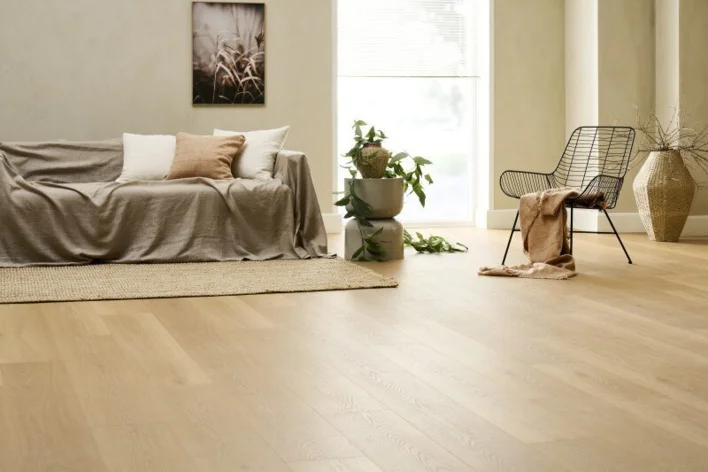 Pacific Plank, Invisible rustic oak