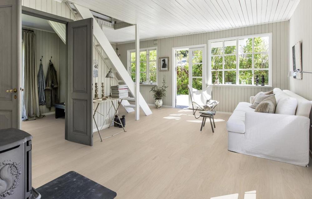 Kährs Life Essential wide plank, Ek Coconut Cream