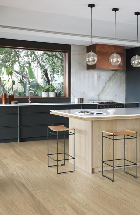 Kährs Life Essential bred planka, Ek Whole Grain