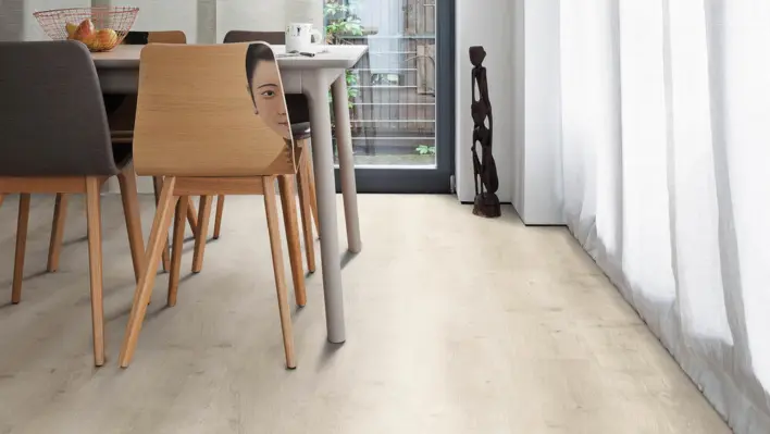 Haro laminatgolv, Plankgolv Ek Breda vit