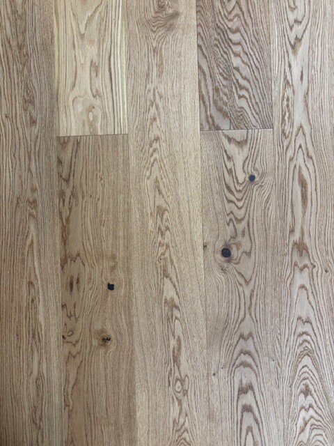 Ek Planka Coburg, Rustik borstad mattlack