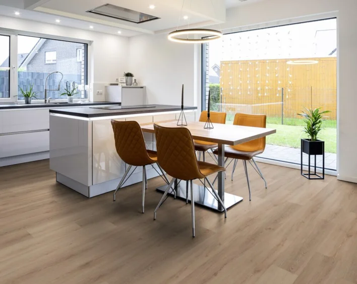 Wood Edition Comfort, Planka, Ek Budapest