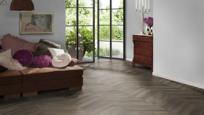 Chevron Edition Perform, Oak Helsinki