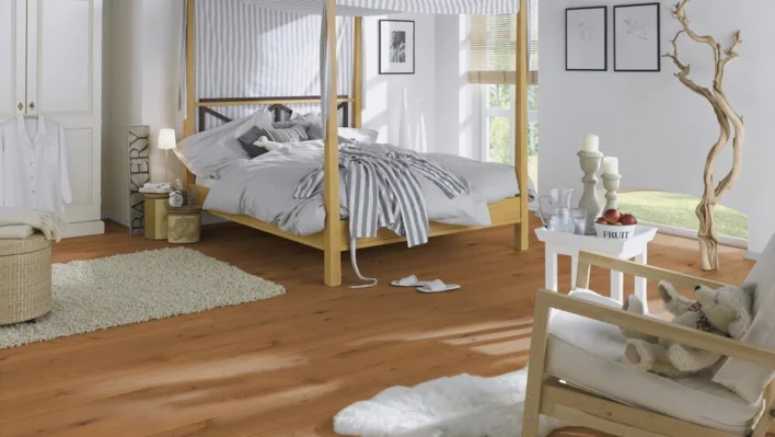 Moods of Provence, Ek La Croisette