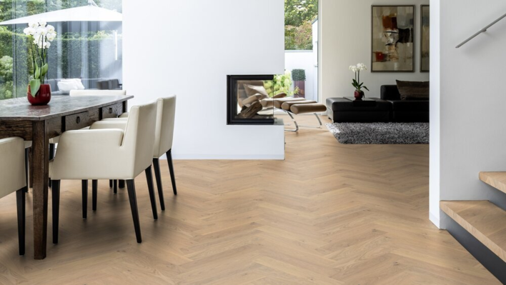 Estate Collection, Oak Kralingen, Sillben