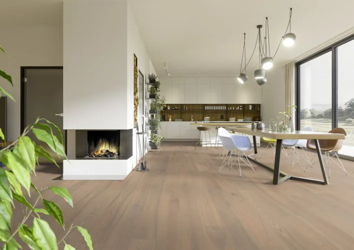 Classic Collection, Ash Ponza, plank