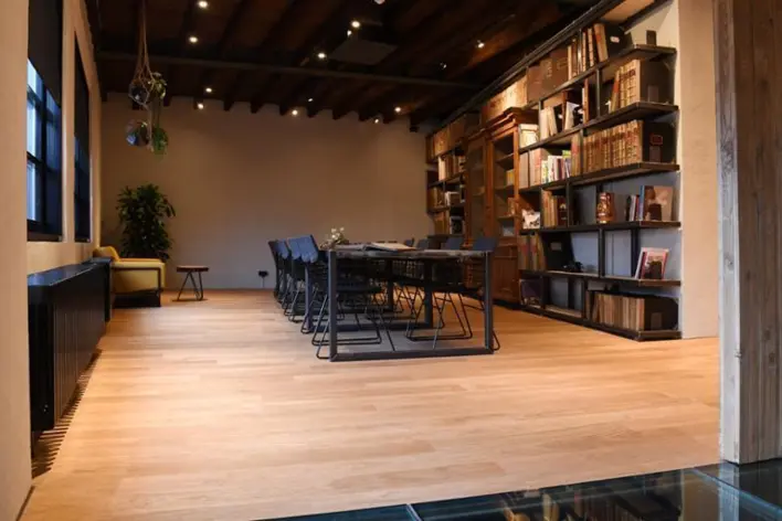 BOEN Ek Transparent Andante, Planka