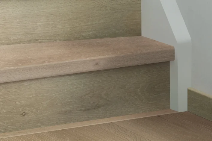 Pergo Trappnos i laminat, Trondheim Romantic Greige Oak