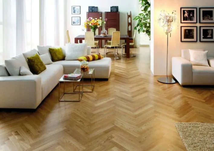 Fiskbensparkett Allegro - Ek Natur 70x490 mm. - RESTPARTI